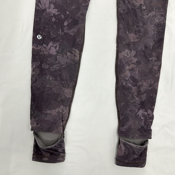 Lululemon Hug your Core Super High-Rise Tight - Picture 7 of 10